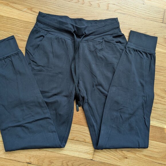 Lululemon Ready To Rulu Pant - Sz 4 - Picture 2 of 4